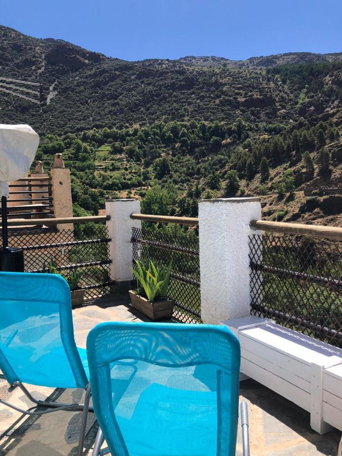 La Launa Apartamento Rural Trevélez Exteriör bild